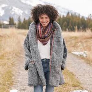 Sundance White Peaks Sherpa Jacket Size S